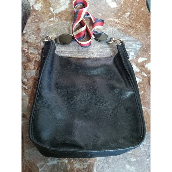 Ah Dorned Black Leather Crossbody Bag with Stripe Strap - Picture 5 of 16